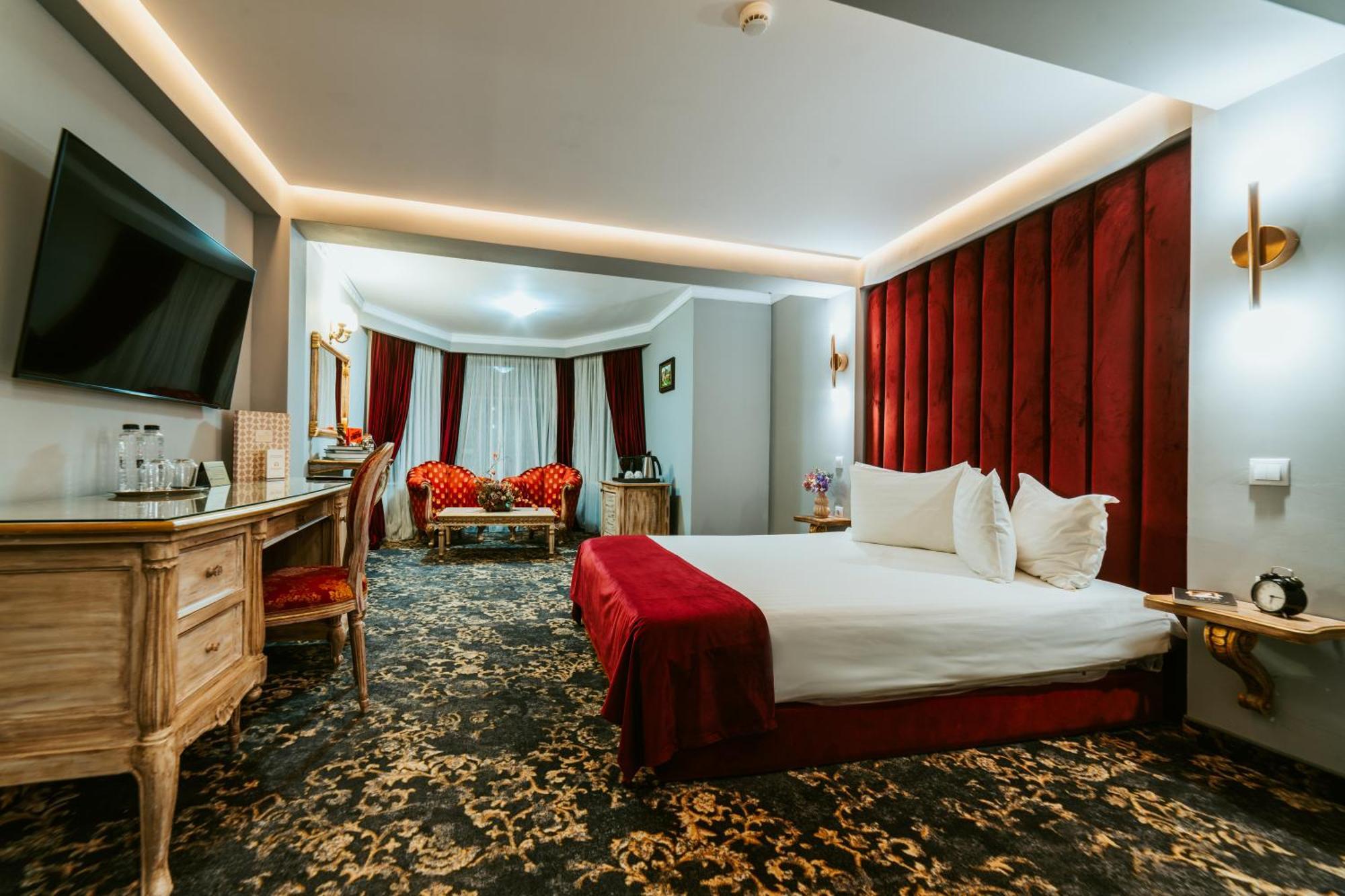 מלון Sungarden Golf & Baciu (Cluj)